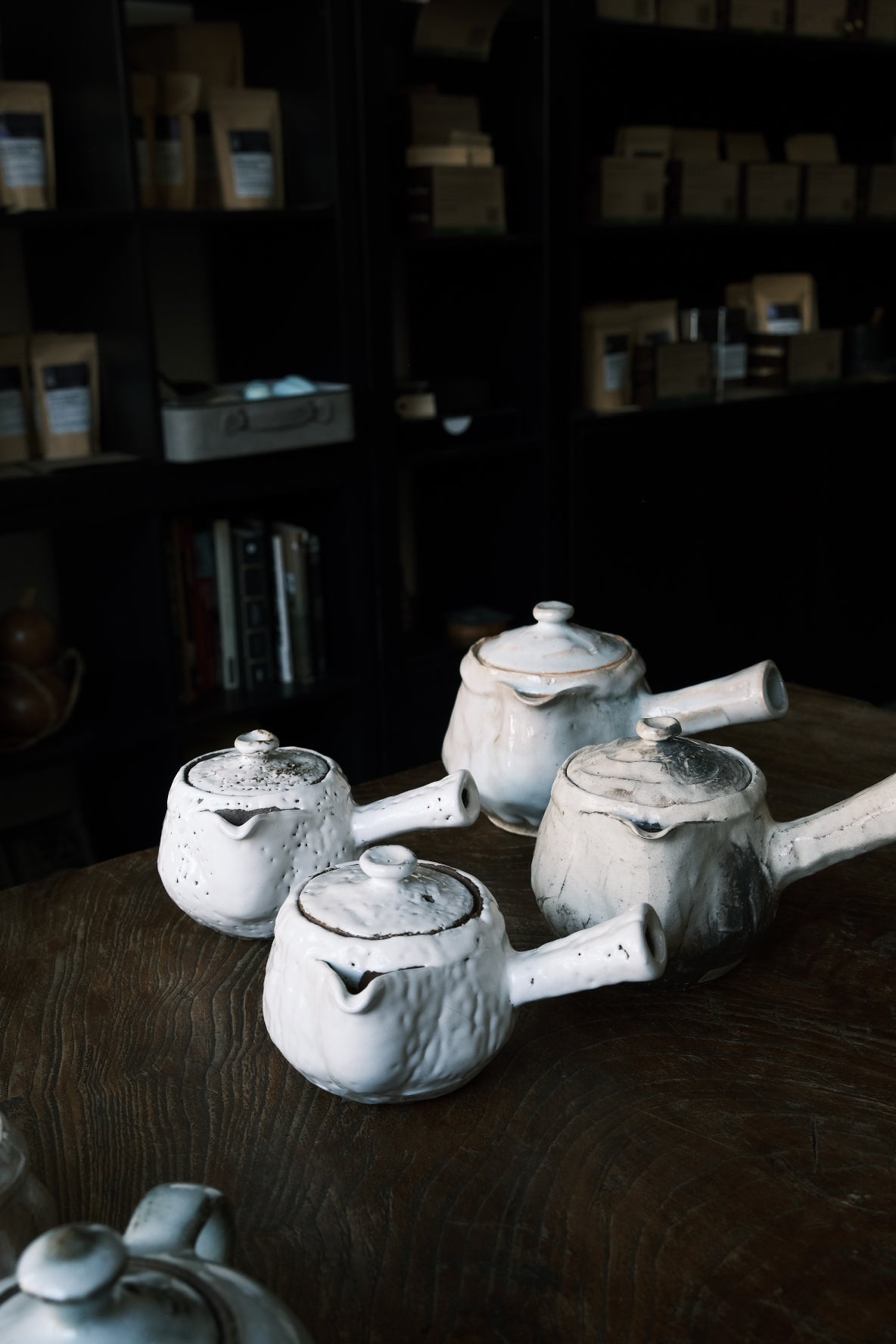 Japanese Hagi-yaki Tea Pot | White Hagi Glaze (萩燒) - O5 RARE TEA BAR