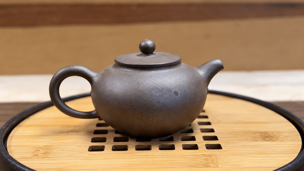 Yixing Dragon-Kiln Teapot #14 | Bianyuanhu 215 ml - O5 RARE TEA BAR
