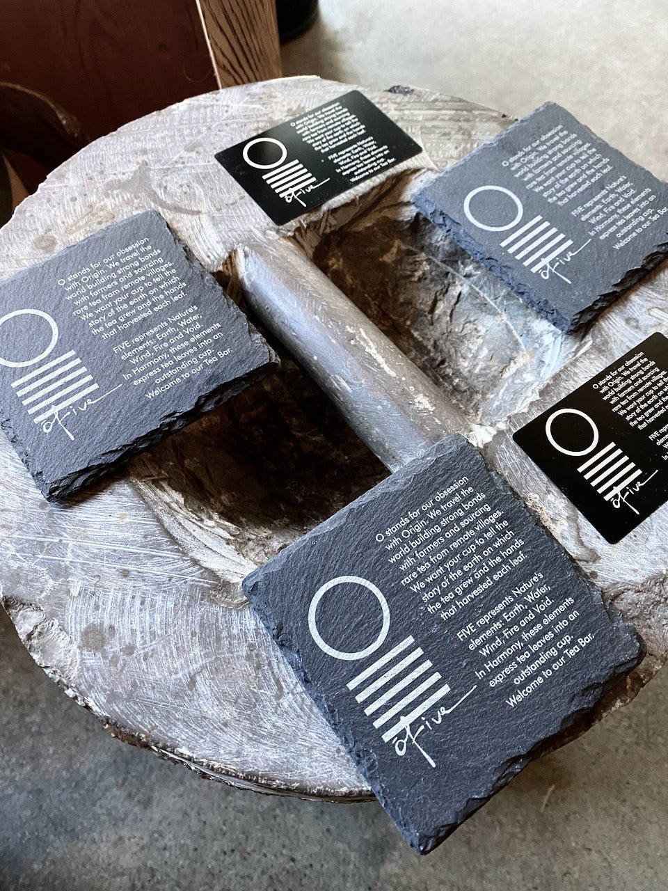 O5 Y11 | ENGRAVED STONE + 1Y MEMBERSHIP - O-FIVE RARE TEA BAR