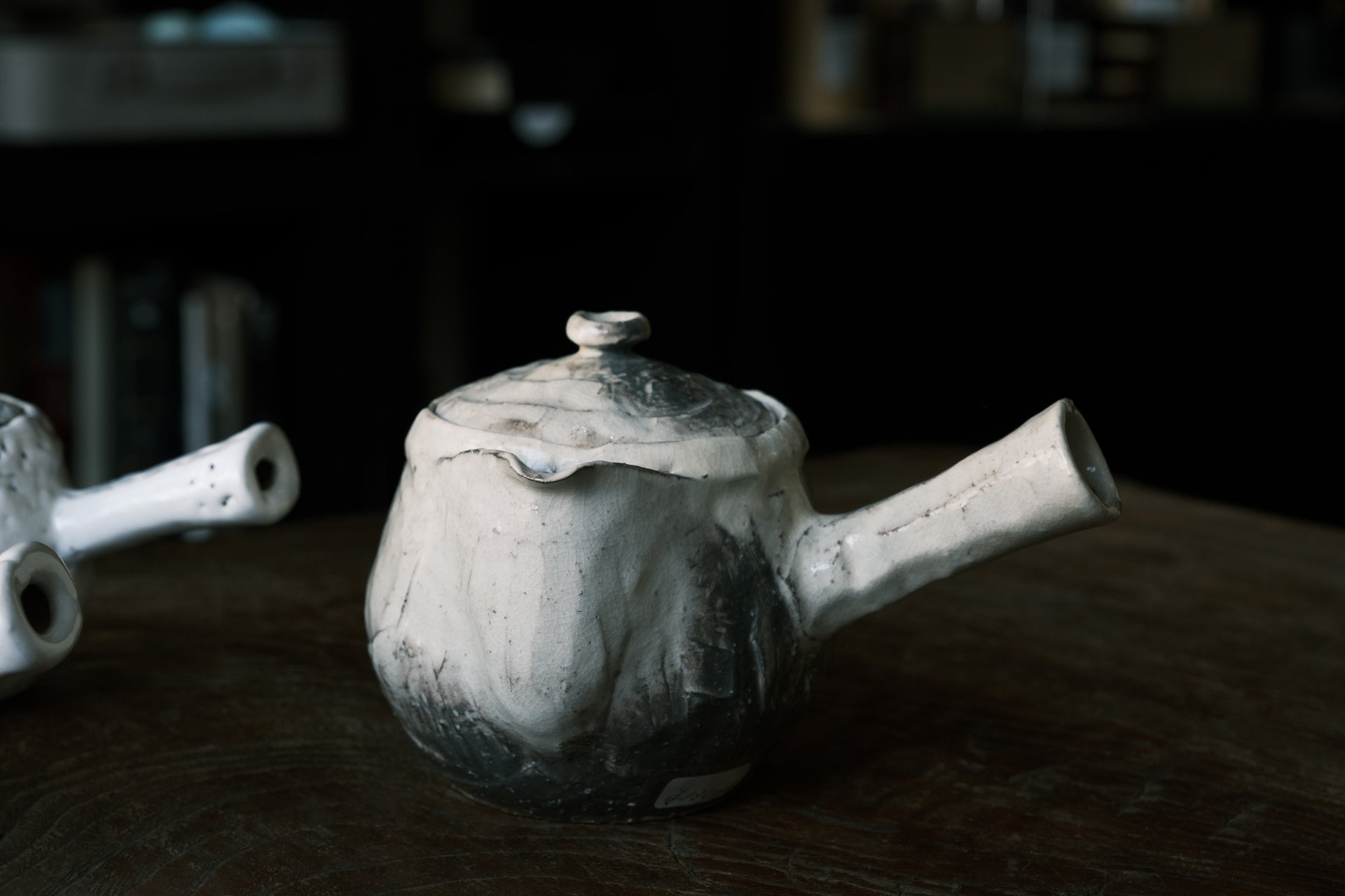 Japanese Hagi-yaki Tea Pot | White Hagi Glaze (萩燒) - O5 RARE TEA BAR