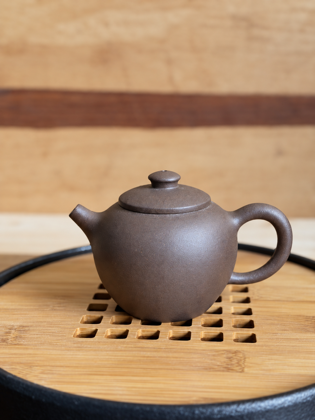 Yixing Dragon-Kiln Teapot #1 | Yuanhu,  220ml