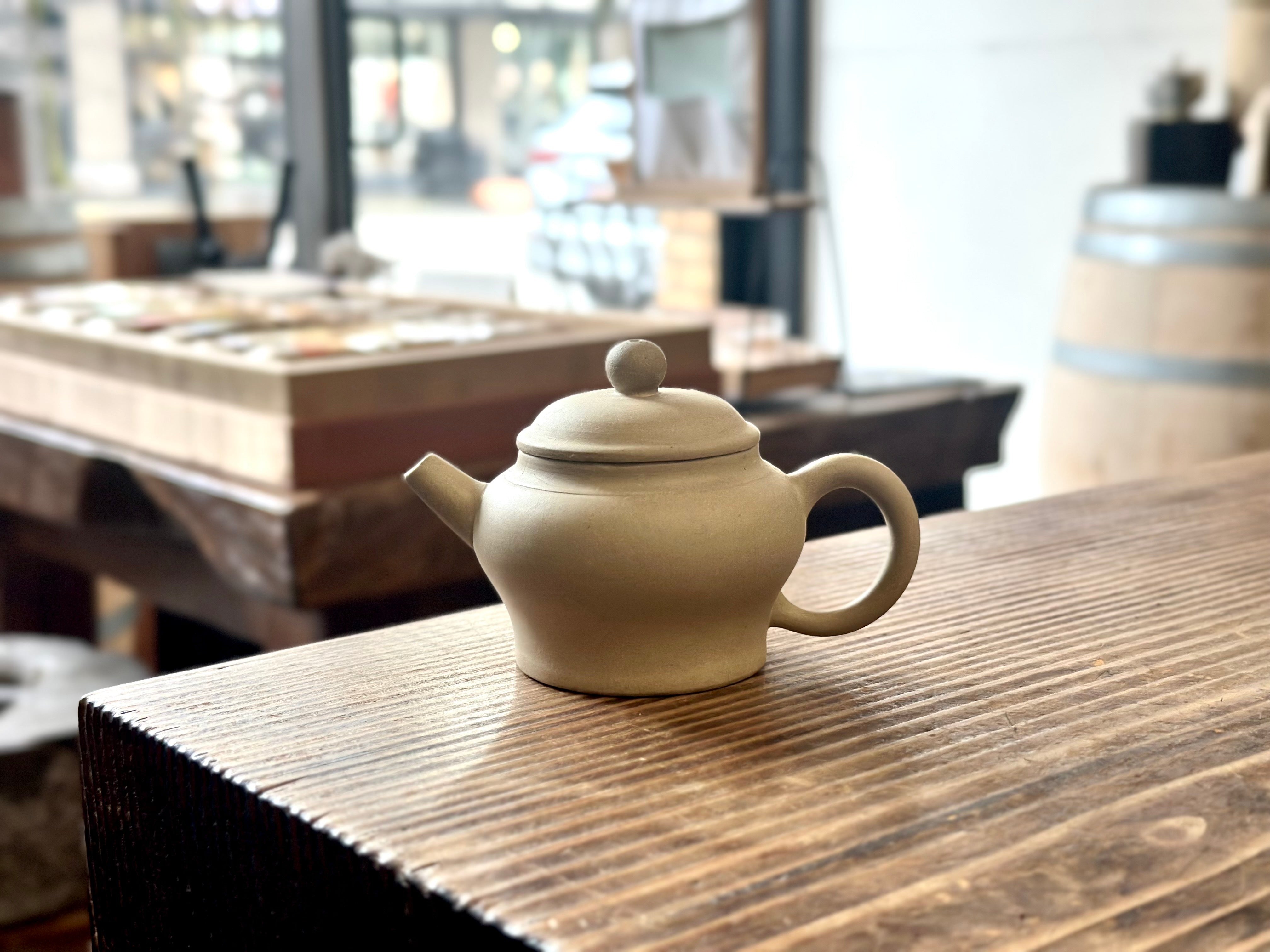 YIXING TEAPOT | 1990's Duan Ni