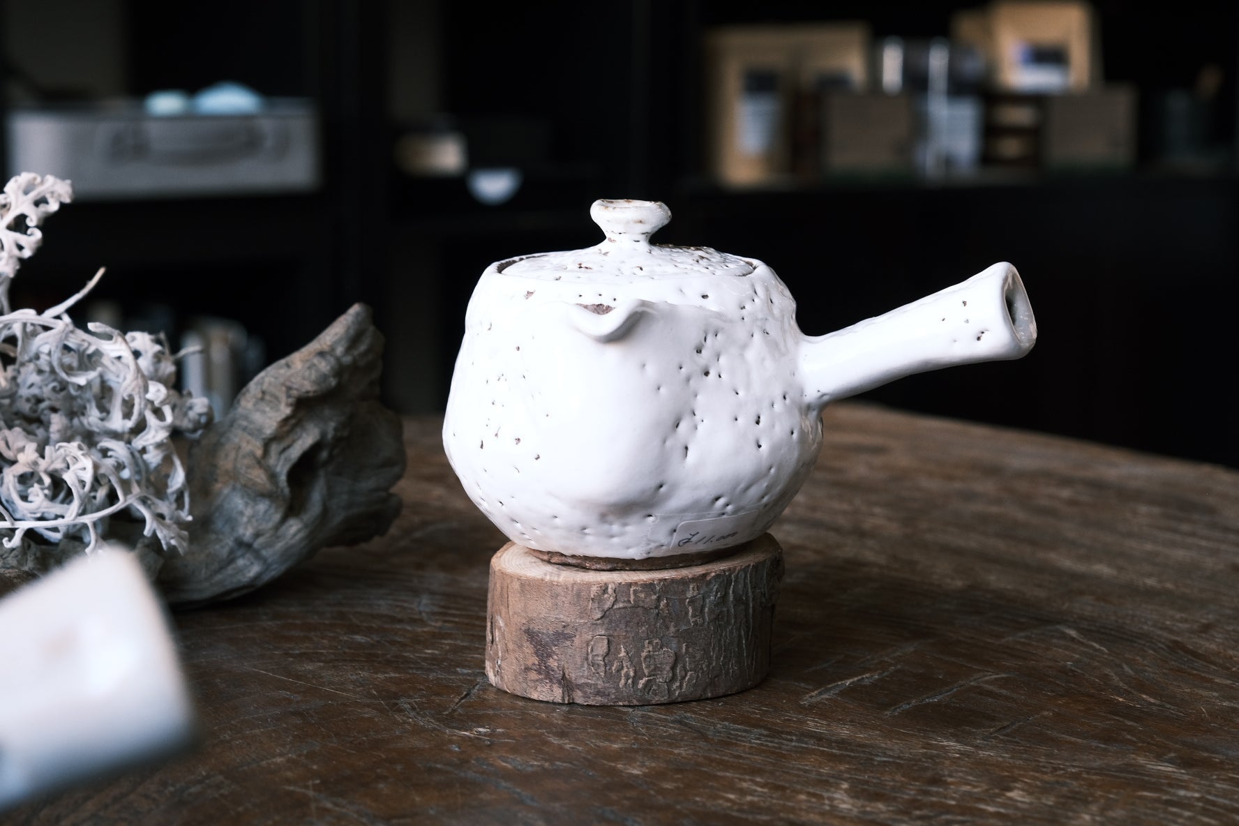 Japanese Hagi-yaki Tea Pot | White Hagi Glaze (萩燒) - O5 RARE TEA BAR