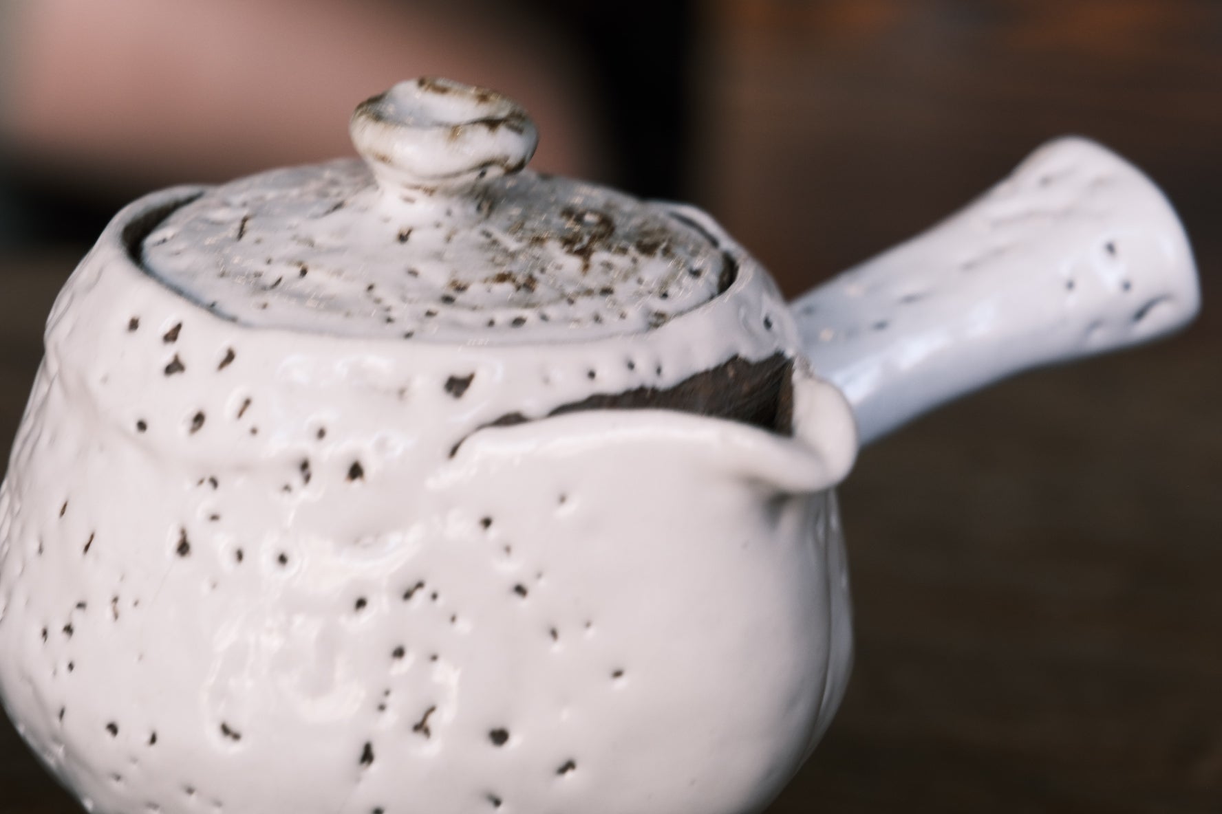 Japanese Hagi-yaki Tea Pot | White Hagi Glaze (萩燒) - O5 RARE TEA BAR