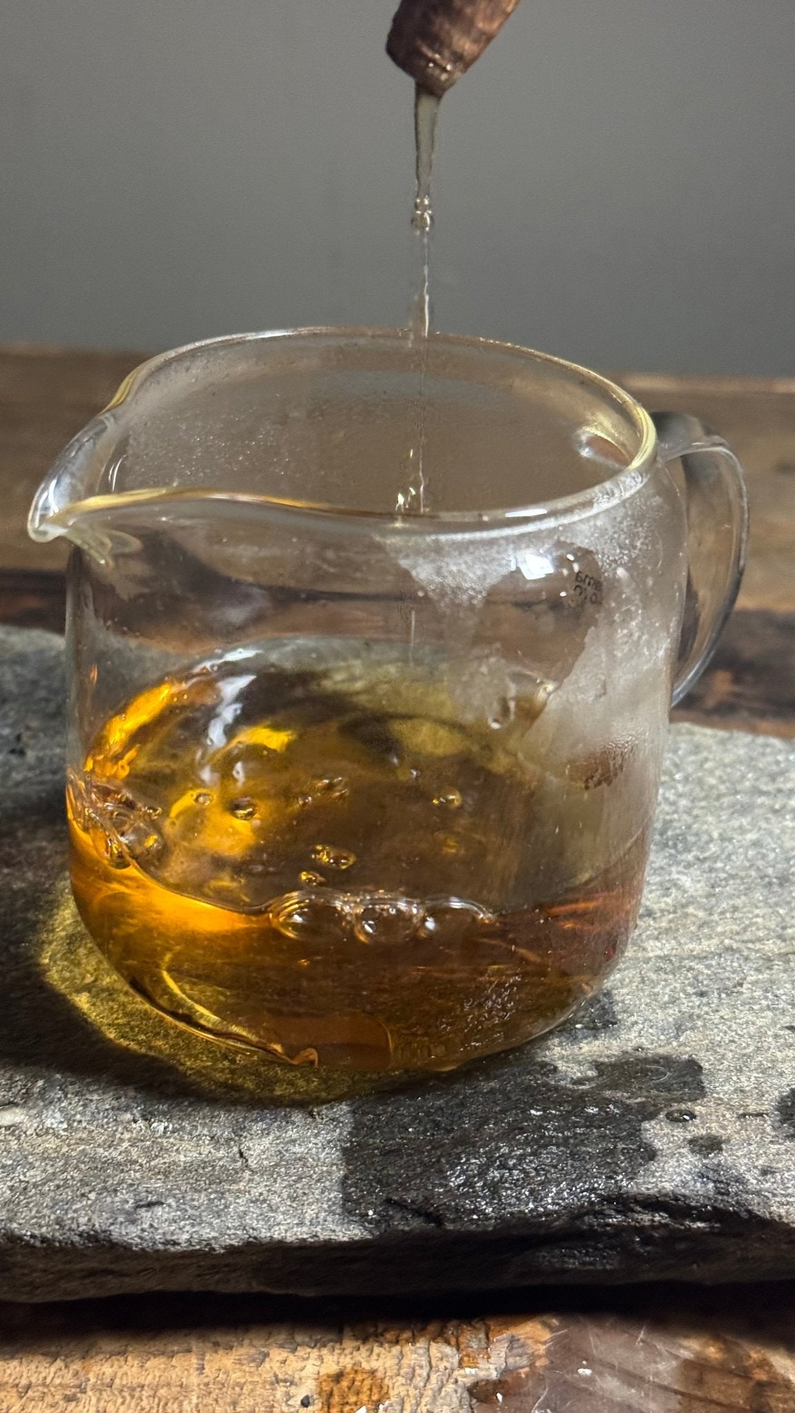 TIME TRAVELLER 2025 | Ancient Tree Red Tea - O5 RARE TEA BAR