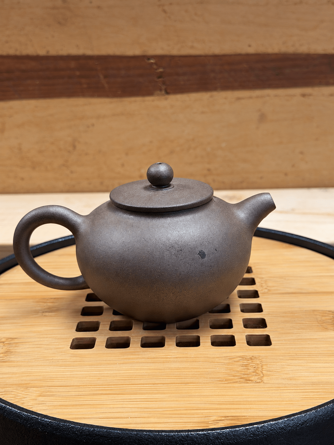 Yixing Dragon-Kiln Teapot #14 | Bianyuanhu 215 ml - O5 RARE TEA BAR