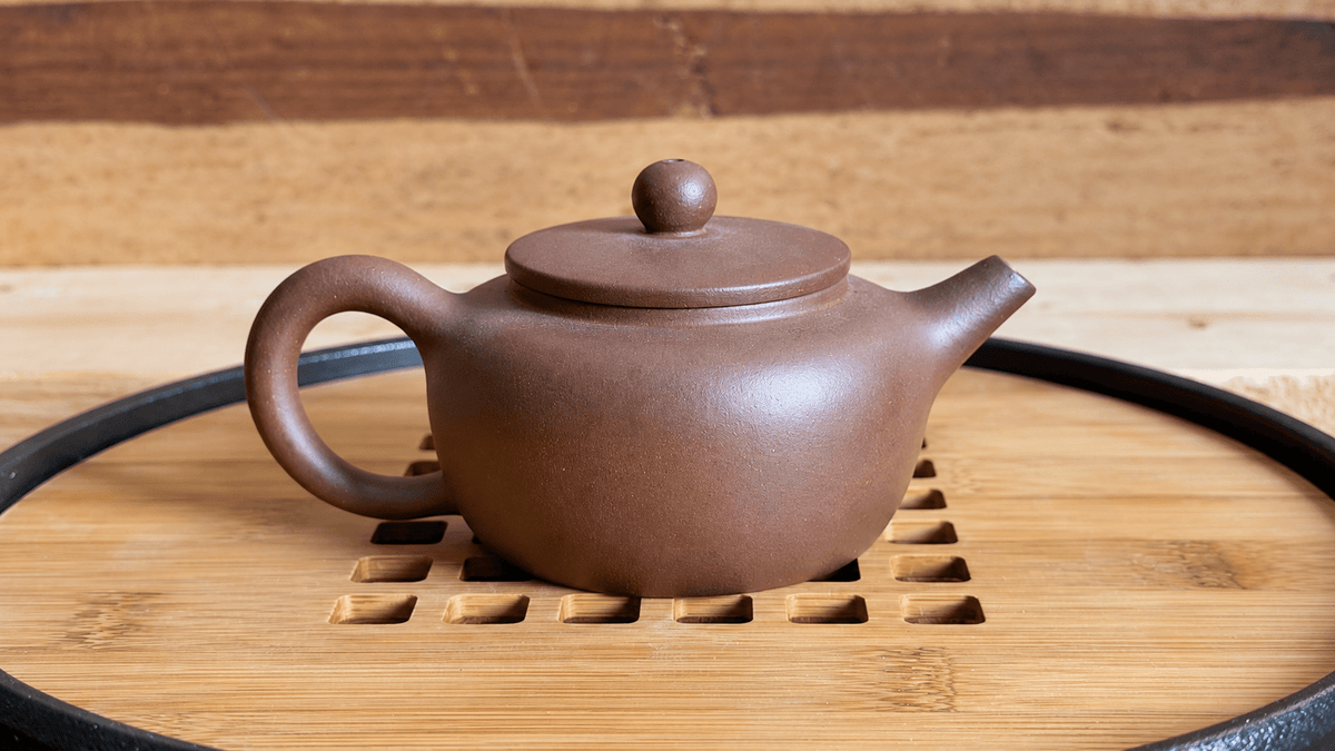 Yixing Dragon-Kiln Teapot #6 | Bianyuanhu, 140ml - O5 RARE TEA BAR