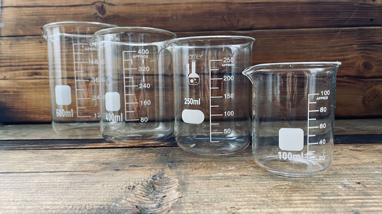 Glass (Chemical) Beakers - O-FIVE RARE TEA BAR