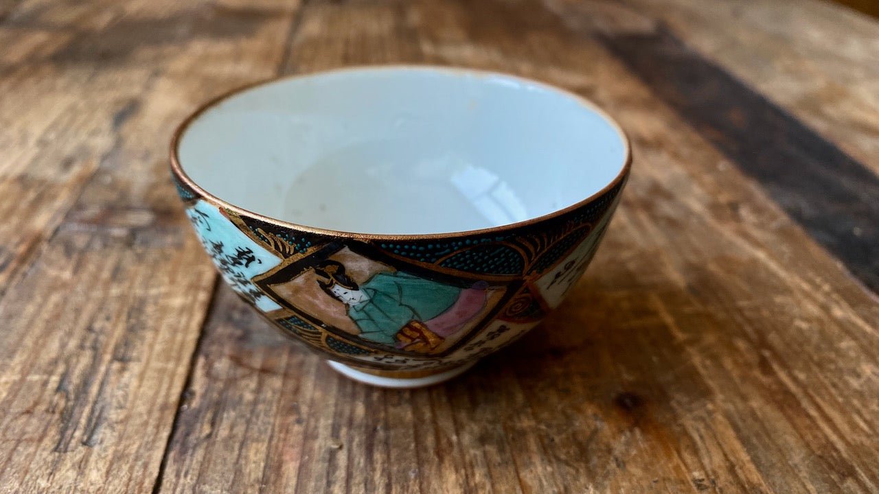 VINTAGE TEACUP, PROBABLY MEIJI - O-FIVE RARE TEA BAR